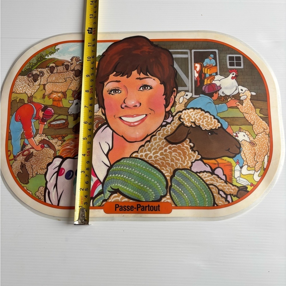 Passe-Partout Canada Retro TV Kids Placemats Set of 7 - Picture 12 of 12